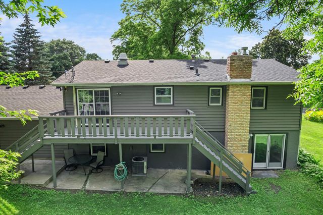 17125 Maple Lane SE, Prior Lake, MN 55372