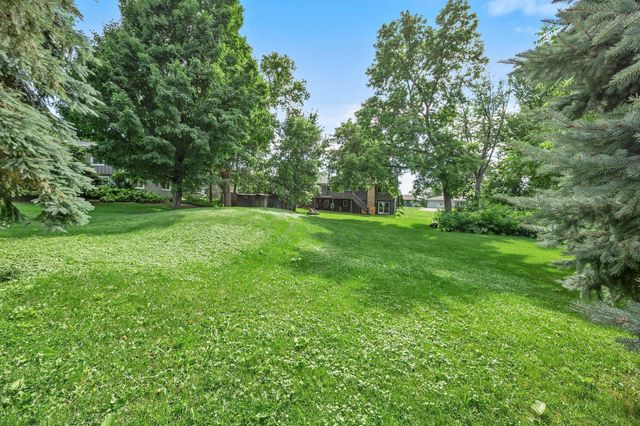 17125 Maple Lane SE, Prior Lake, MN 55372