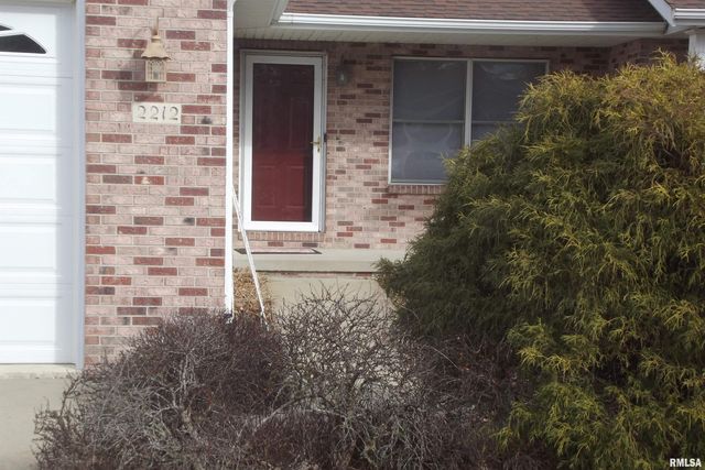 2212 Checkerberry Lane, Springfield, IL 62711