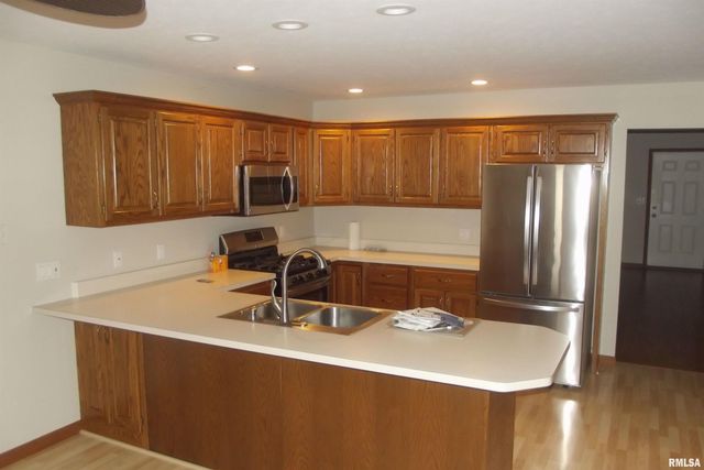 2212 Checkerberry Lane, Springfield, IL 62711