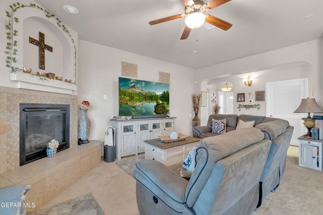 11148 REDSTONE COVE Drive, El Paso, TX 79934