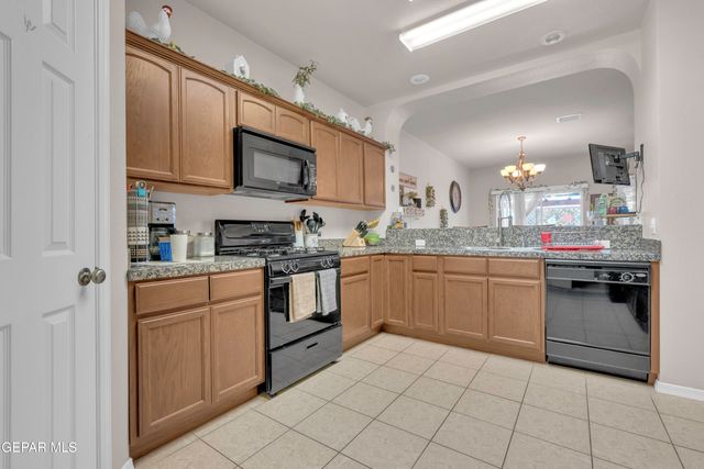 11148 REDSTONE COVE Drive, El Paso, TX 79934