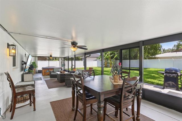 1513 LORETTA COURT, Brandon, FL 33511