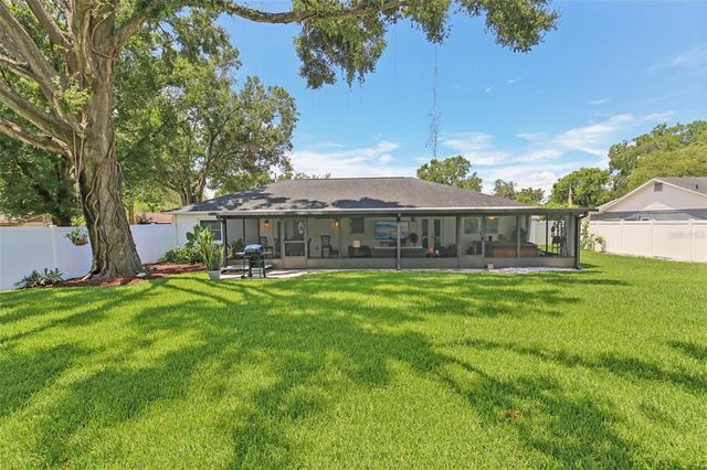 1513 LORETTA COURT, Brandon, FL 33511