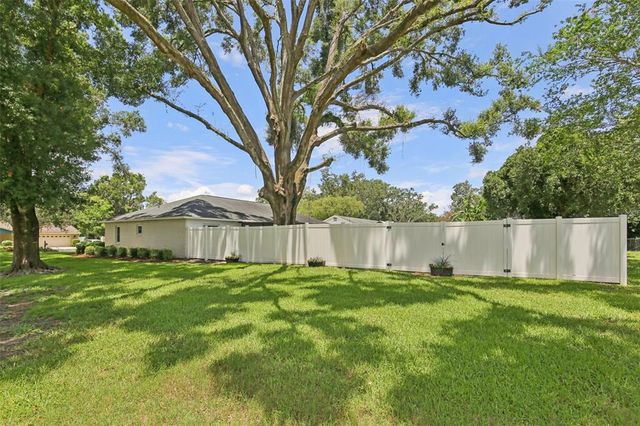1513 LORETTA COURT, Brandon, FL 33511