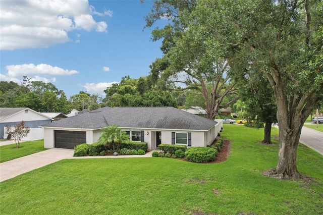 1513 LORETTA COURT, Brandon, FL 33511