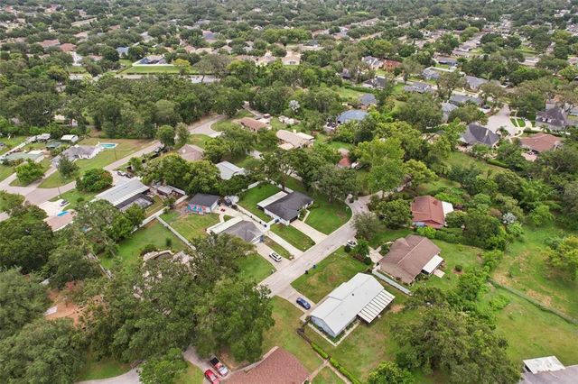 1513 LORETTA COURT, Brandon, FL 33511