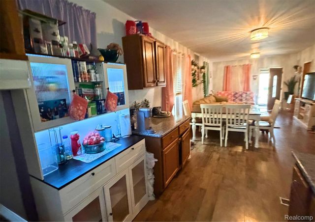 26 E Woodward Street, Ecorse, MI 48229