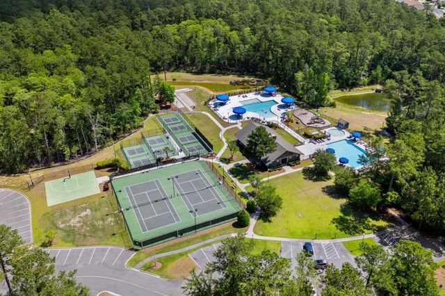 837 Wind Whisper Circle, Murrells Inlet, SC 29576