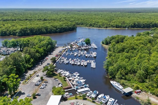 837 Wind Whisper Circle, Murrells Inlet, SC 29576