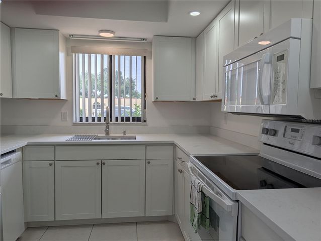 5716 12TH AVENUE W 5716, Bradenton, FL 34209