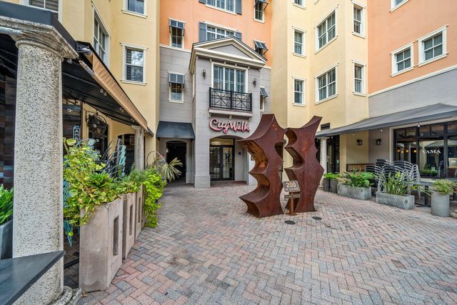200 NE 2nd Avenue 314, Delray Beach, FL 33444