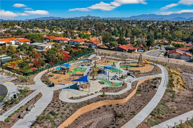 422 Potter, Fallbrook, CA 92028