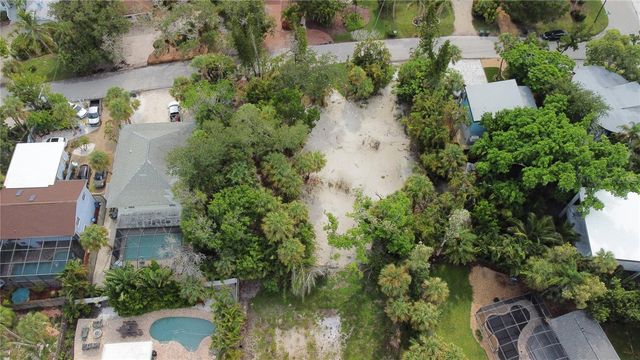 5323 CALLE FLORIDA, Sarasota, FL 34242