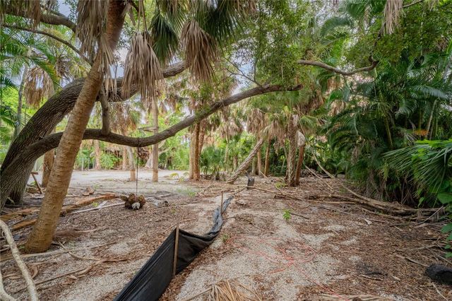 5323 CALLE FLORIDA, Sarasota, FL 34242