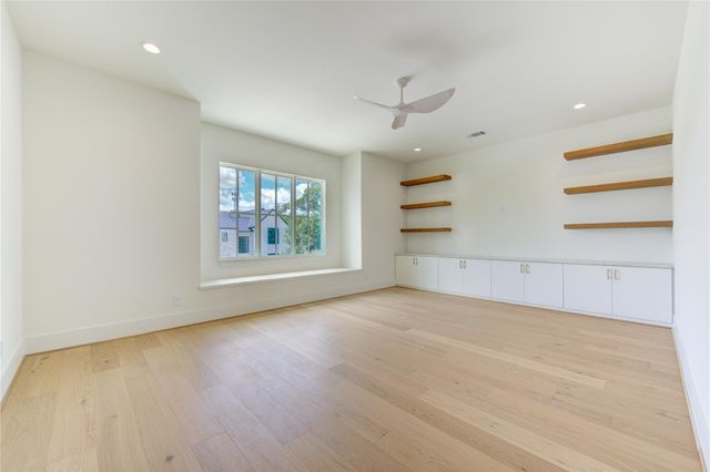 6514 Rolla Street, Houston, TX 77055