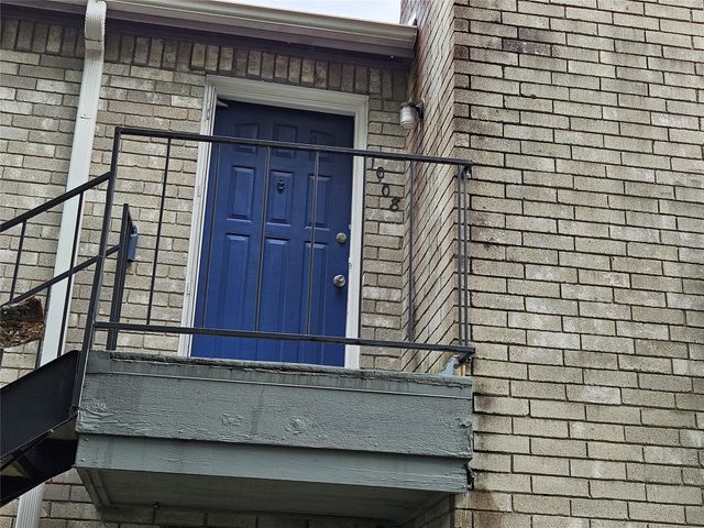 9797 Leawood Boulevard 1008, Houston, TX 77099