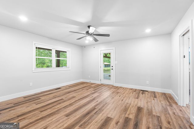 1132 Highway 341 S, Barnesville, GA 30204
