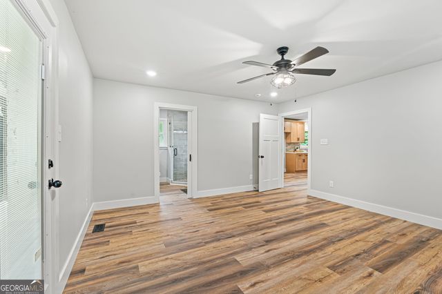 1132 Highway 341 S, Barnesville, GA 30204