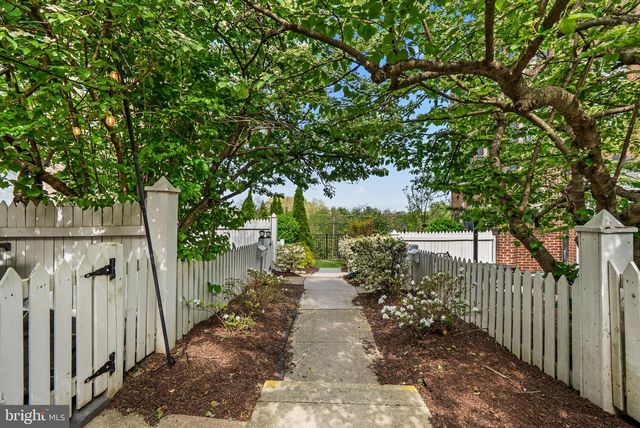 112 RIDGEPOINT PL, Gaithersburg, MD 20878