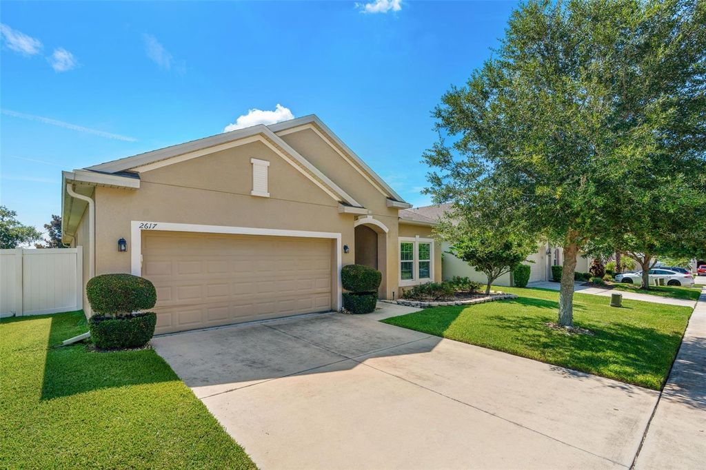 2617 LIMERICK CIRCLE, Grand Island, FL 32735