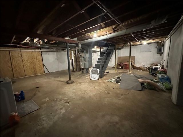 5107 E 40th Street, Kansas City, MO 64130