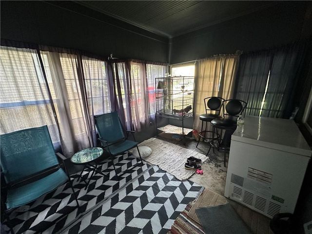 5107 E 40th Street, Kansas City, MO 64130