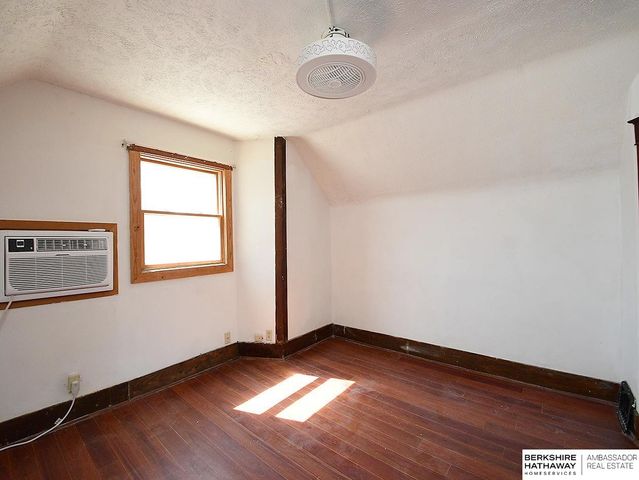 2605 Everett Street, Lincoln, NE 68502