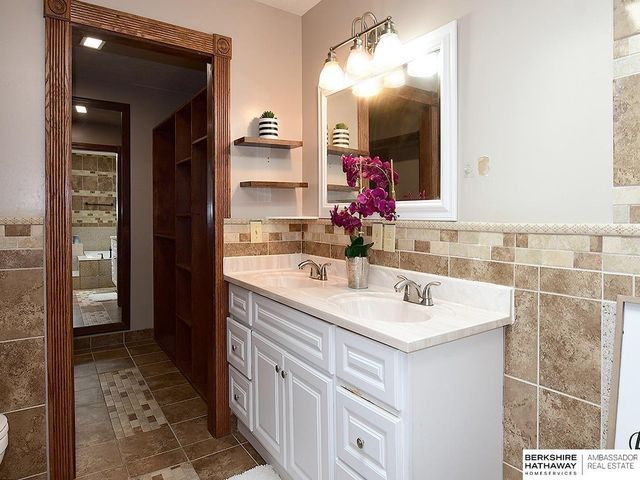 2605 Everett Street, Lincoln, NE 68502