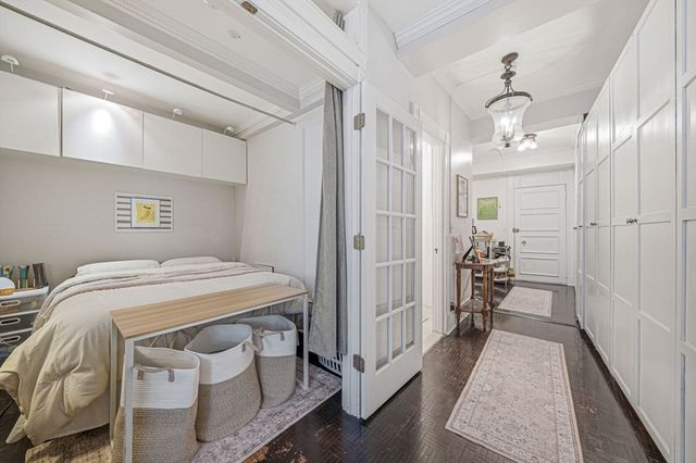 21 Beacon St 4G, Boston, MA 02108