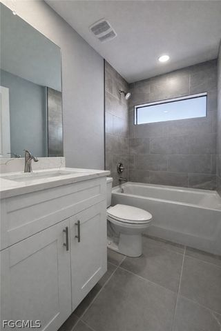 3545 NW 41st AVE, Cape Coral, FL 33993