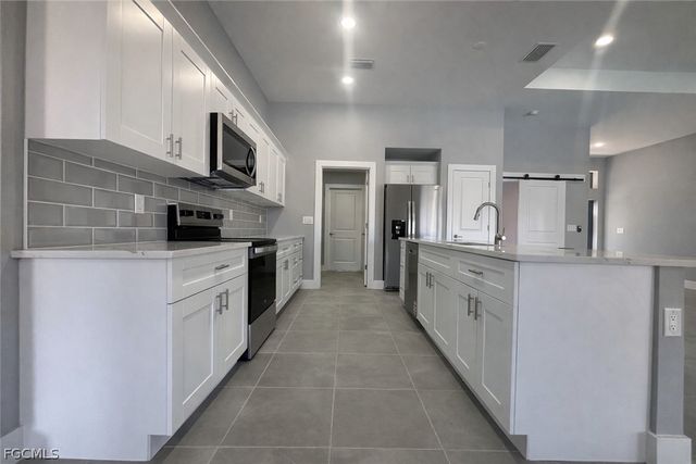 3545 NW 41st AVE, Cape Coral, FL 33993