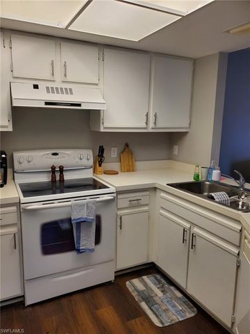 3100 Seasons WAY 106, Estero, FL 33928