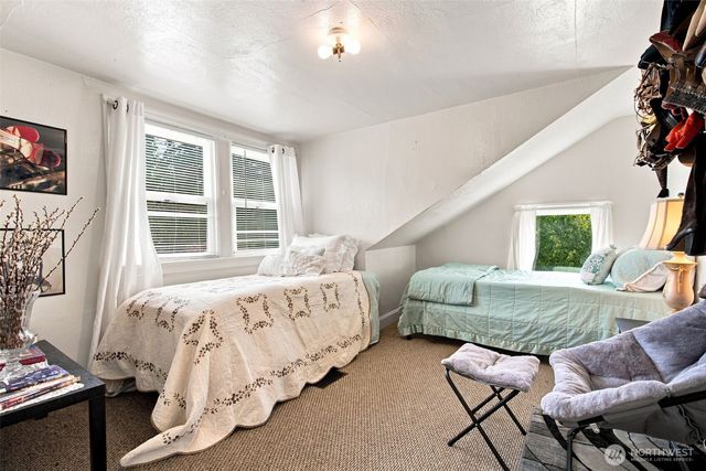 9511 Olson Road NW, Bremerton, WA 98311
