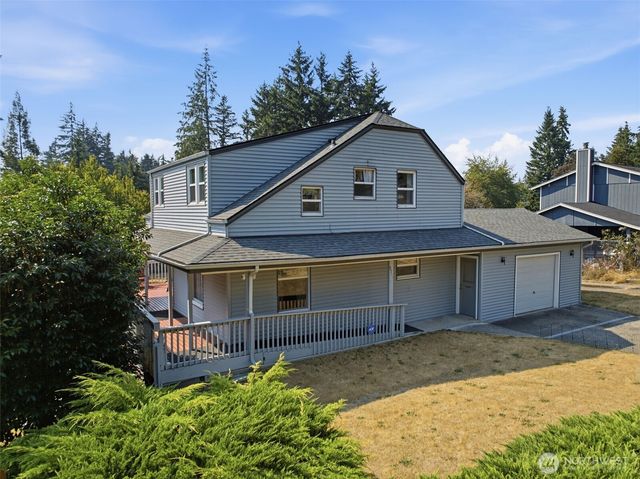 9511 Olson Road NW, Bremerton, WA 98311