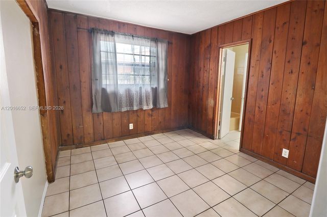 2001 NE 1st Ave 1, Pompano Beach, FL 33060