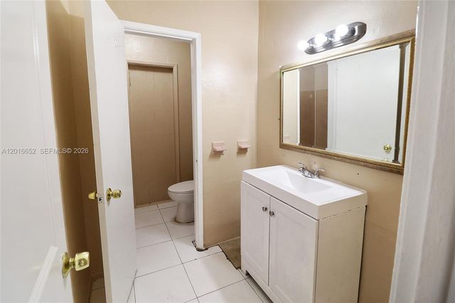 2001 NE 1st Ave 1, Pompano Beach, FL 33060