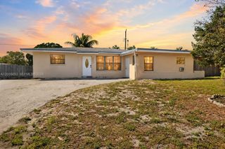 2001 NE 1st Ave 1, Pompano Beach, FL 33060
