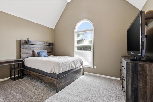 2808 SW Arthur Drive, Lee's Summit, MO 64082