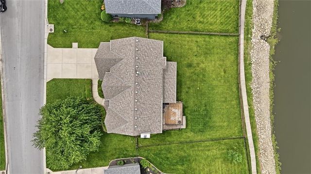 2808 SW Arthur Drive, Lee's Summit, MO 64082
