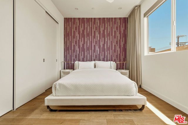 6728 W Hepburn Way, Los Angeles, CA 90038