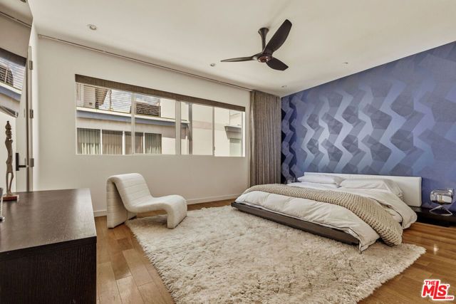 6728 W Hepburn Way, Los Angeles, CA 90038