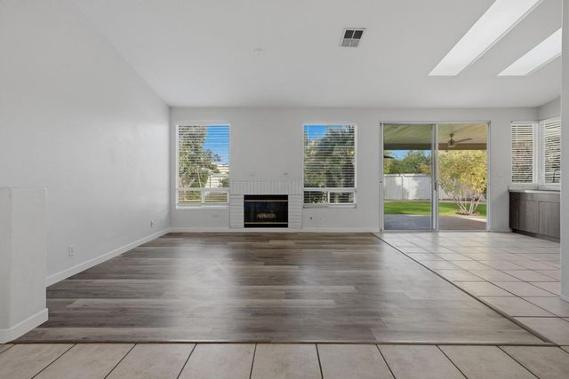 158 Via Tramonto, Palm Desert, CA 92260