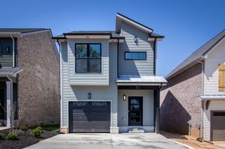 11 Dutch Drive, Clarksville, TN 37043