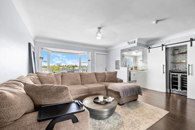 535 Hendricks Isle 302, Fort Lauderdale, FL 33301