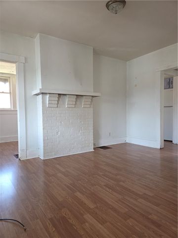 874 Kenneth Ave, New Kensington, PA 15068