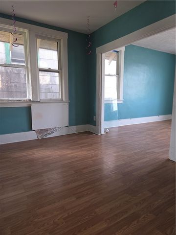 874 Kenneth Ave, New Kensington, PA 15068