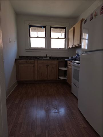 874 Kenneth Ave, New Kensington, PA 15068