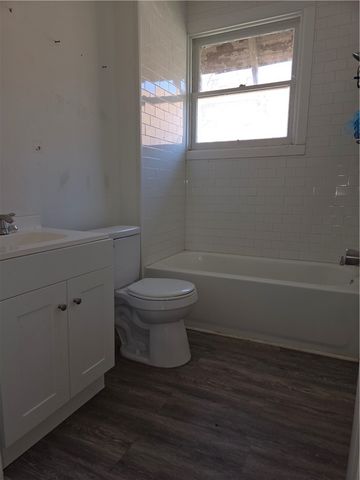 874 Kenneth Ave, New Kensington, PA 15068