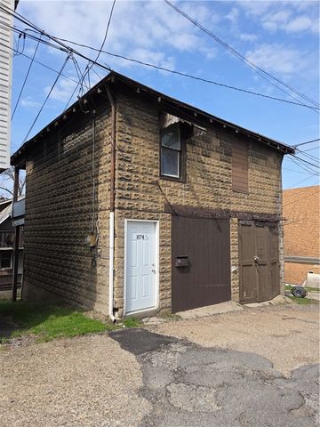 874 Kenneth Ave, New Kensington, PA 15068